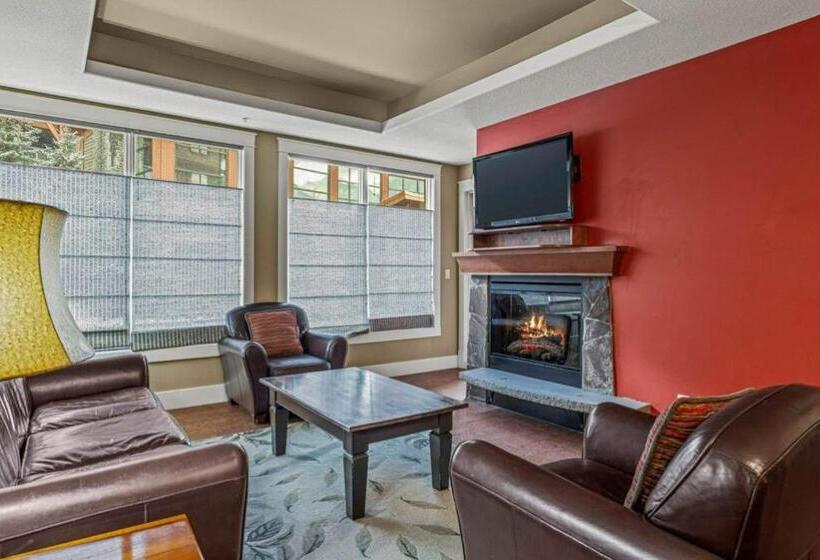 Luxury Resort 2bedroom 2bath Sleeps 6 945 Square Feet