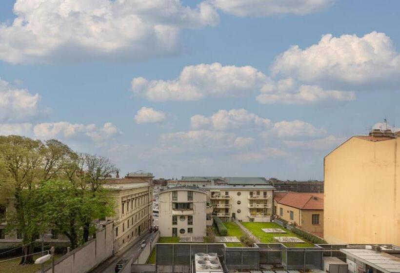 پانسیون Arcobaleno Trieste Via Udine 19