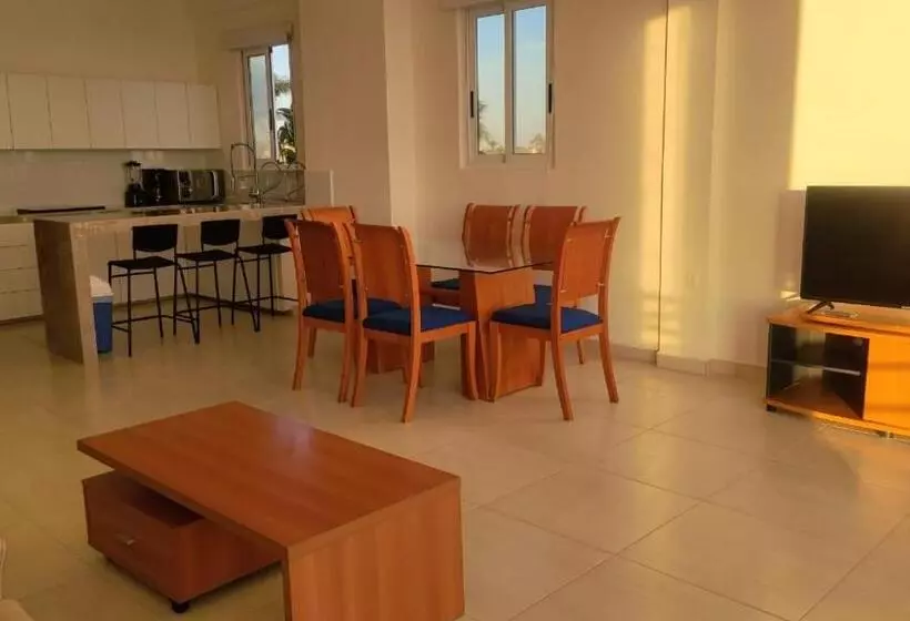 ペンション Condominio Aeromar