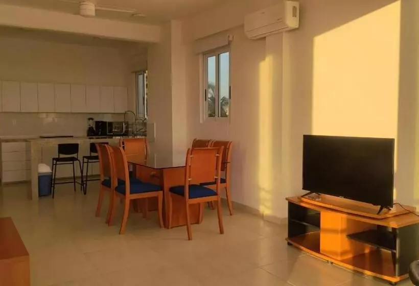 ペンション Condominio Aeromar