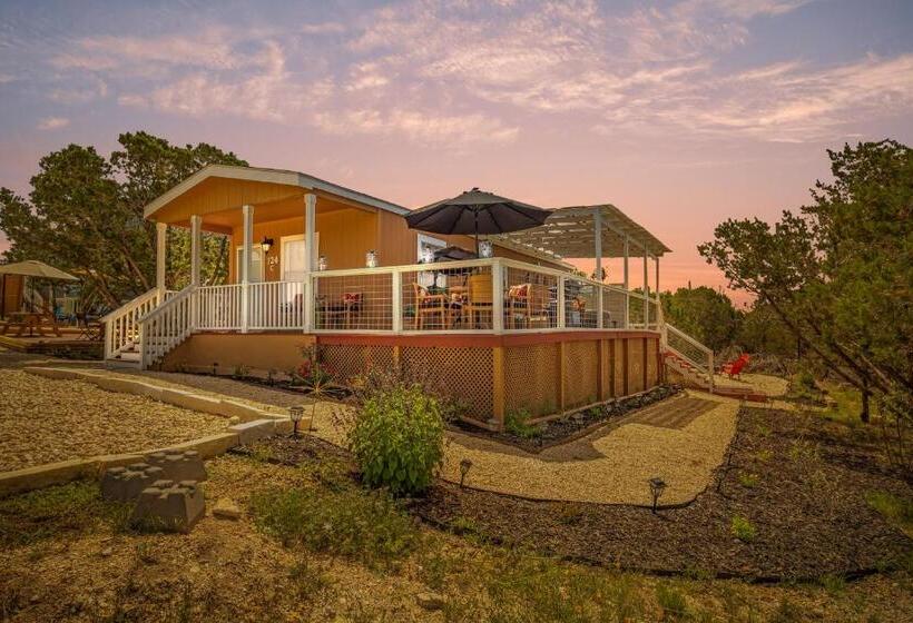 بنسيون Hill Country Memories