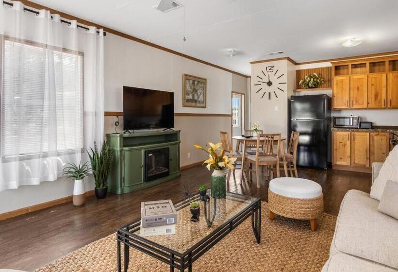 بنسيون Hill Country Memories