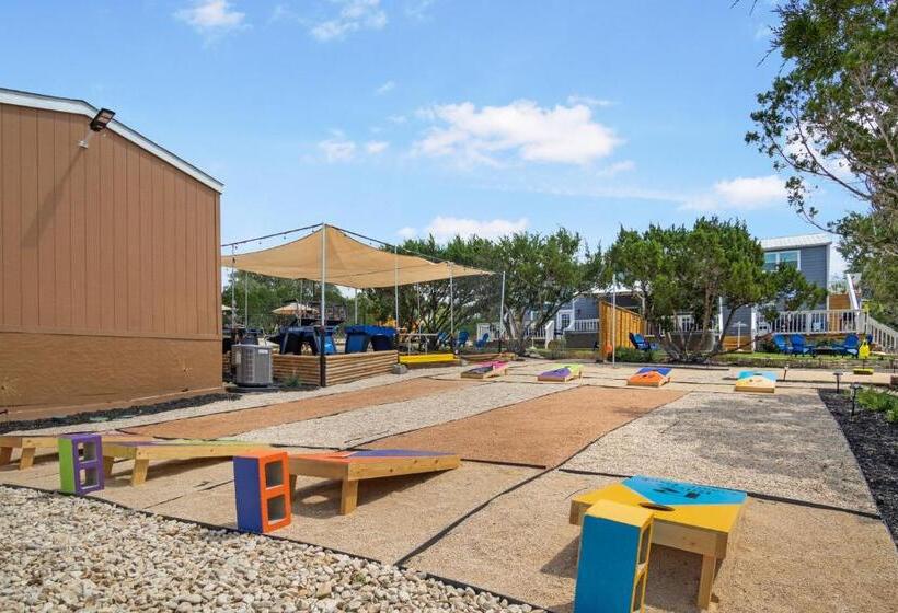 بنسيون Hill Country Memories