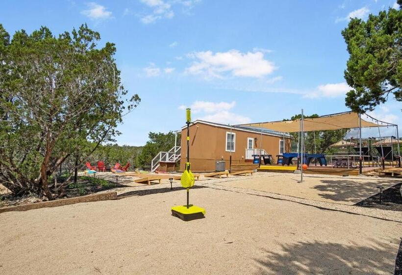 بنسيون Hill Country Memories