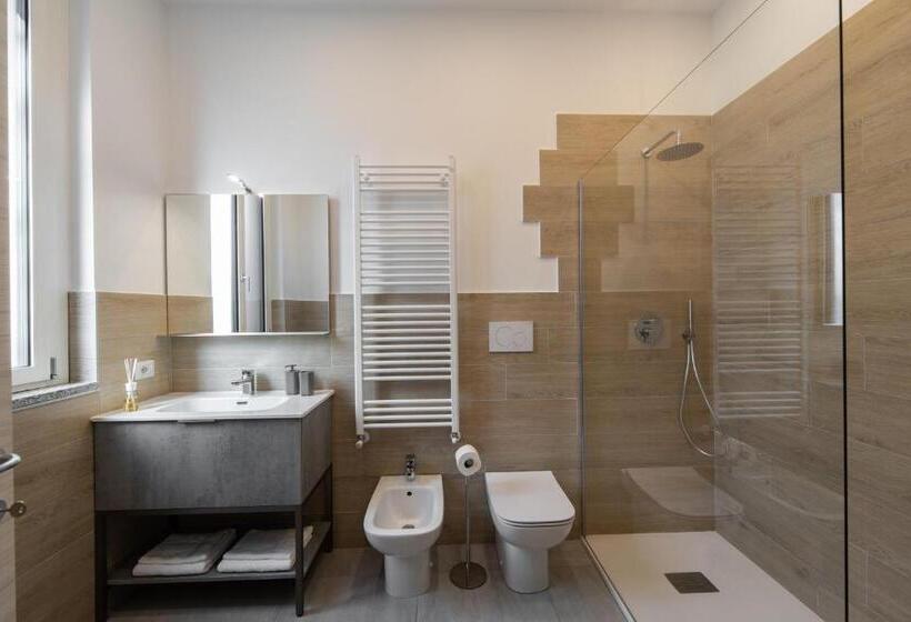 بنسيون Lucy’s House