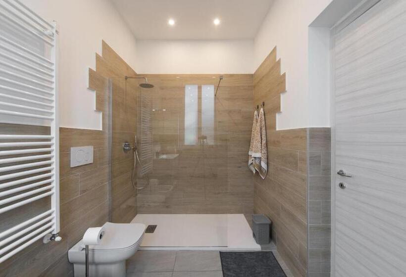 بنسيون Lucy’s House