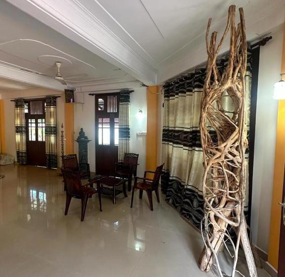 Pensão Rafting Reach Layathraa