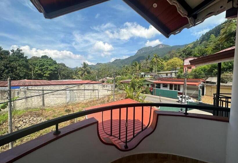 Pensão Rafting Reach Layathraa