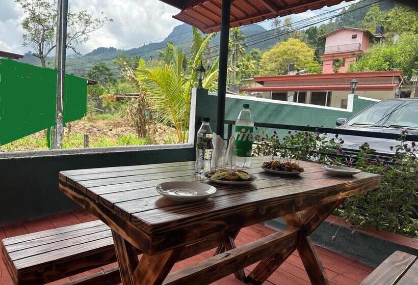 Pensão Rafting Reach Layathraa