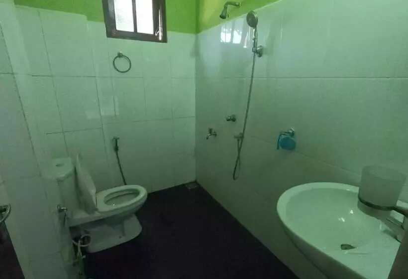 Majatalo Rafting Reach Layathraa