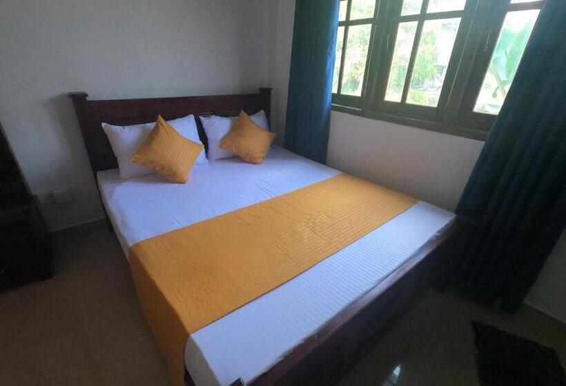 Pensão Rafting Reach Layathraa