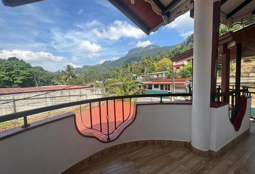 Pensão Rafting Reach Layathraa