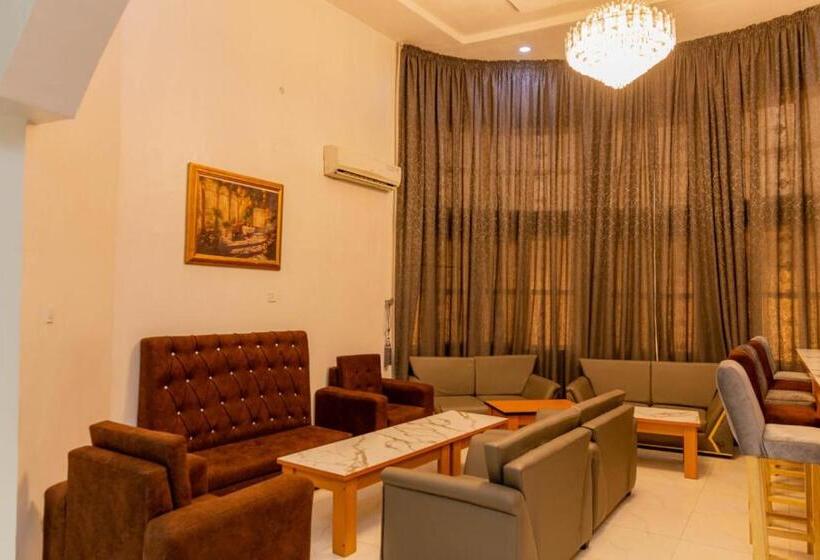 پانسیون Yona Resort Inn