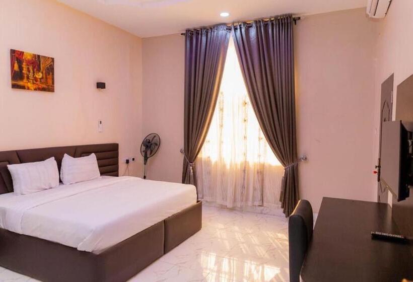 پانسیون Yona Resort Inn