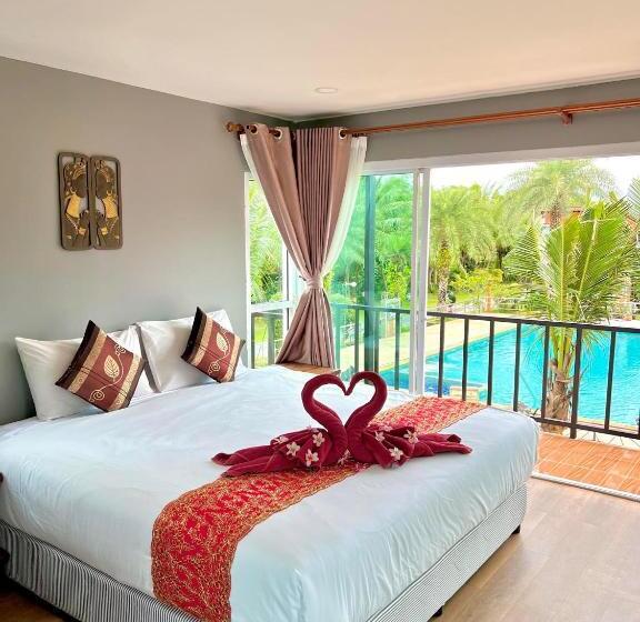 Resort รัตนารีสอร์ท ลันตาน้อย