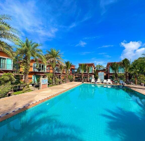 Resort รัตนารีสอร์ท ลันตาน้อย