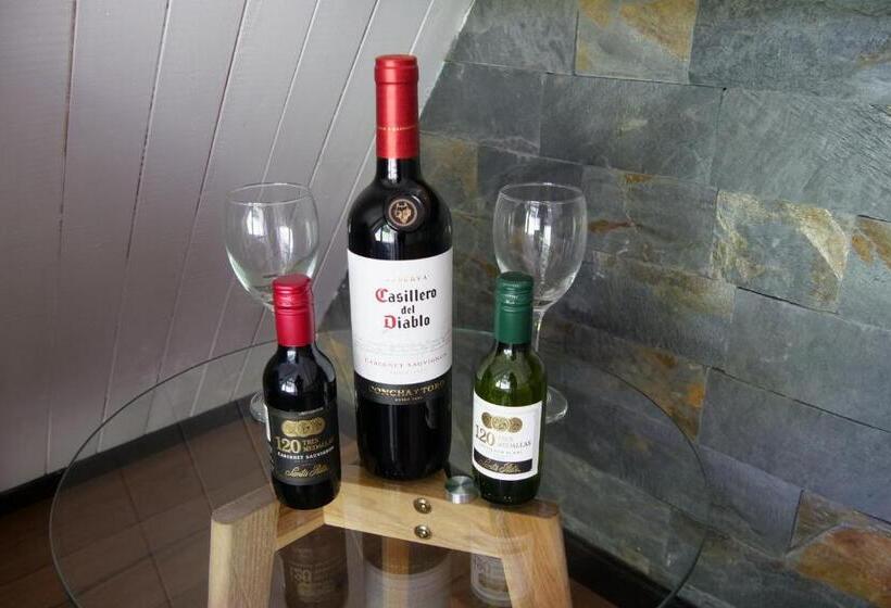 هاستل La Merced