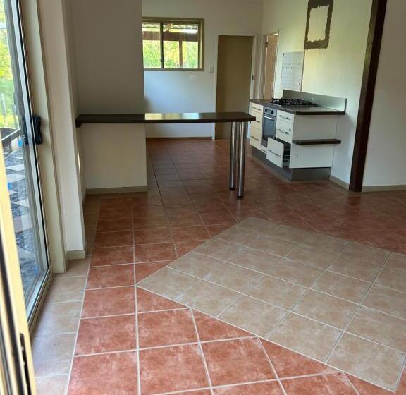 住宿加早餐  Farnborough Stay