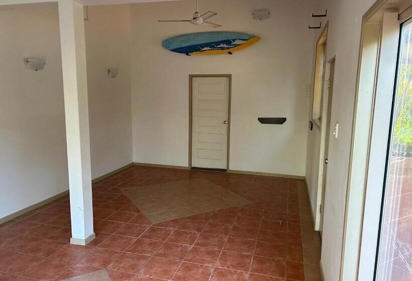 住宿加早餐  Farnborough Stay