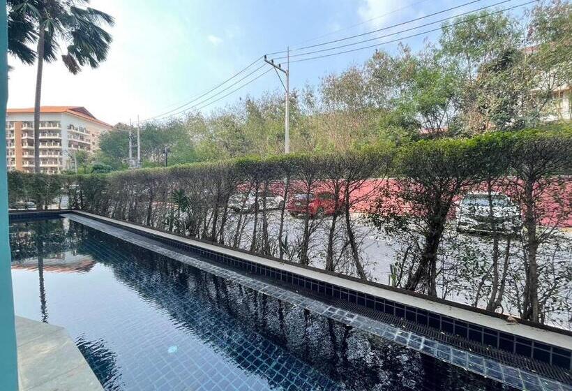 Grande Caribbean Resort Pattaya