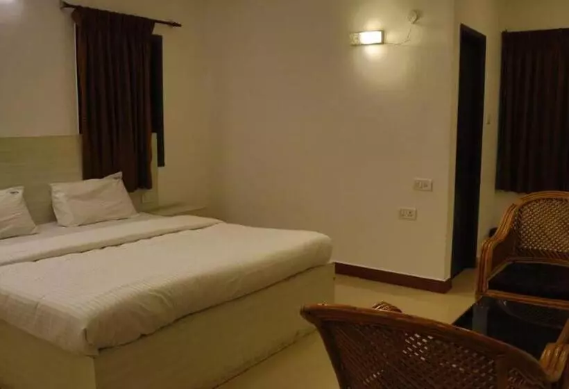 ホテル Fabexpress California Inn
