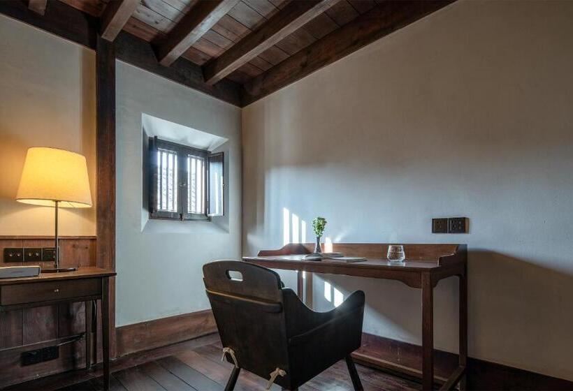 Hotel Lijiang Ancient City Anyu