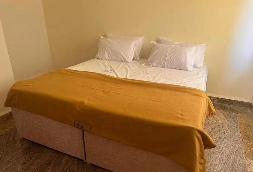 Hotelli Mps Sai Palace