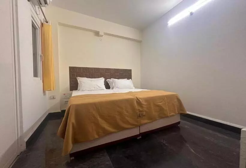 Hotelli Mps Sai Palace