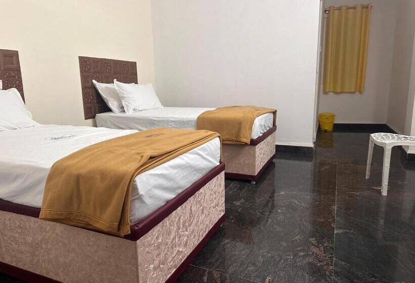 Отель Mps Sai Palace