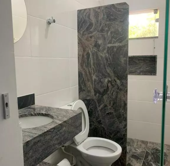 Hotelli Pousada Flat Royal Suíte Stander 2 Camas Box