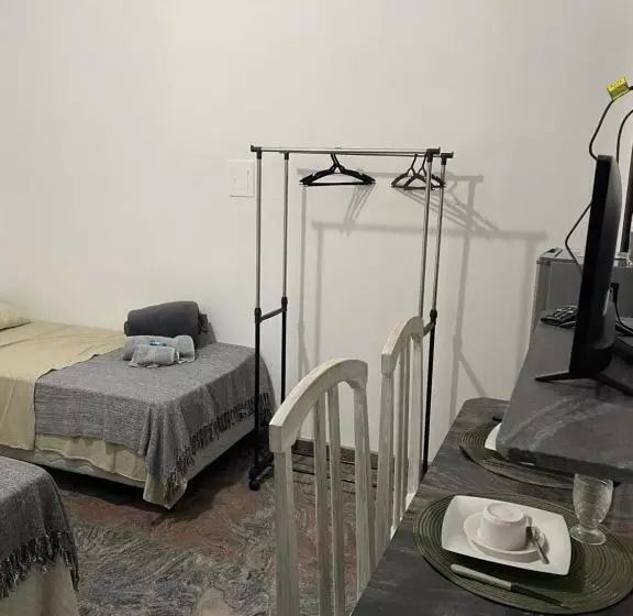 Hotelli Pousada Flat Royal Suíte Stander 2 Camas Box