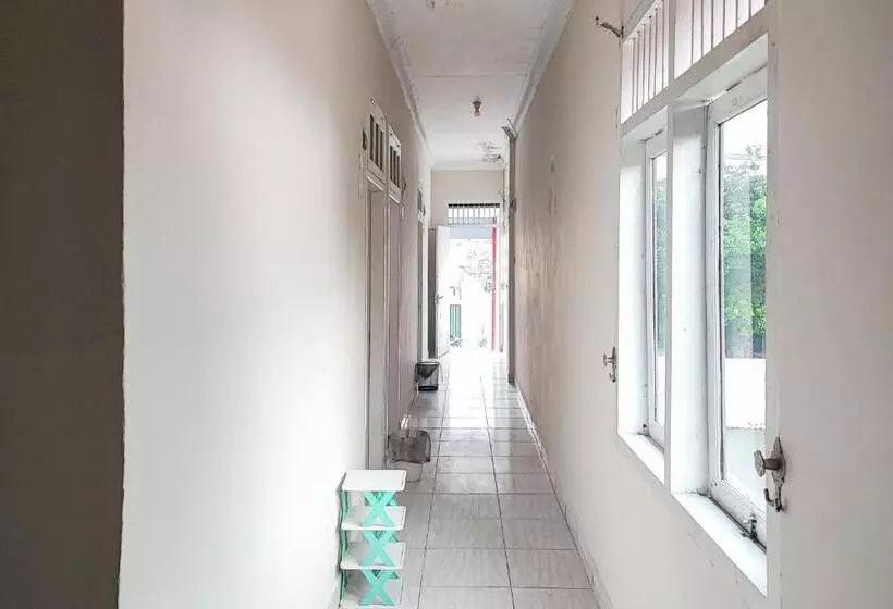 هتل Reddoorz Syariah Near Transmart Jambi