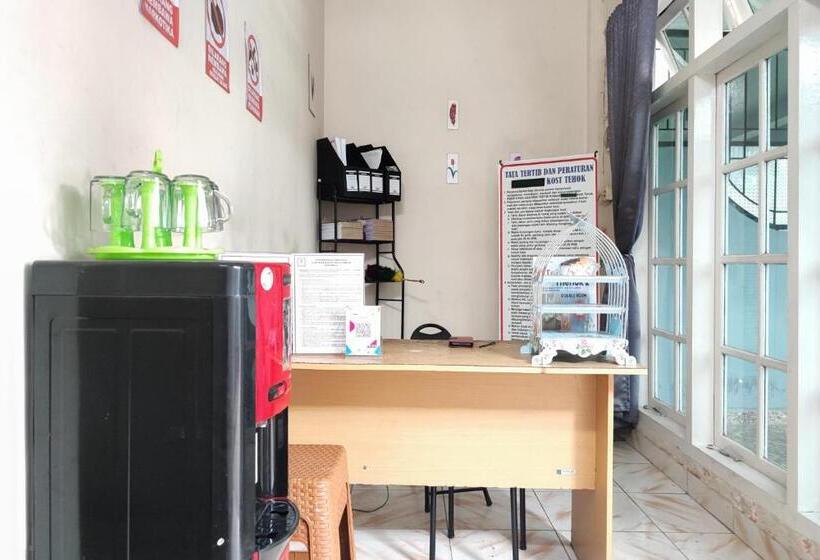 Hotel Reddoorz Syariah Near Transmart Jambi