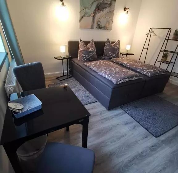 Majatalo Airbnb, Moderne, Ruhige Und Helle Doppelzimmer, Nähe Magdeburg, A14 & A2