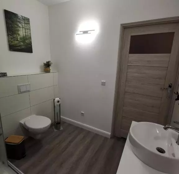 Majatalo Airbnb, Moderne, Ruhige Und Helle Doppelzimmer, Nähe Magdeburg, A14 & A2