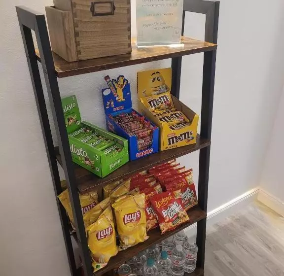 Majatalo Airbnb, Moderne, Ruhige Und Helle Doppelzimmer, Nähe Magdeburg, A14 & A2