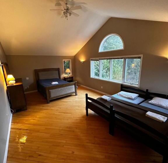 Pension Executive Suite In A Victorian Style Bungalow P4b