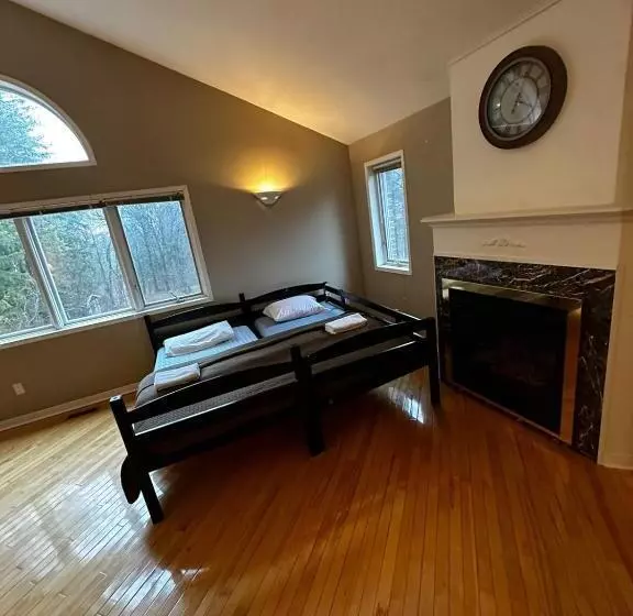 ペンション Executive Suite In A Victorian Style Bungalow P4b