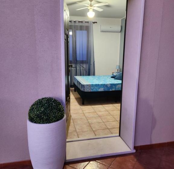 پانسیون Guest Room Perla Marina