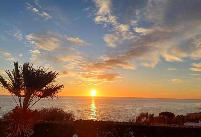 پانسیون Guest Room Perla Marina