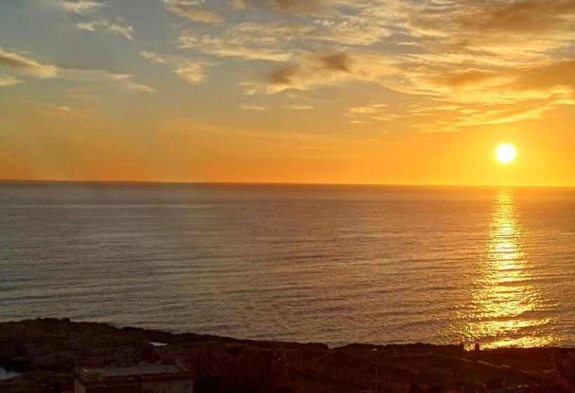 پانسیون Guest Room Perla Marina