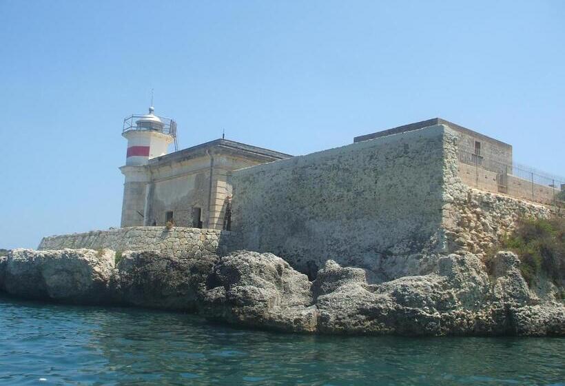 پانسیون Guest Room Perla Marina