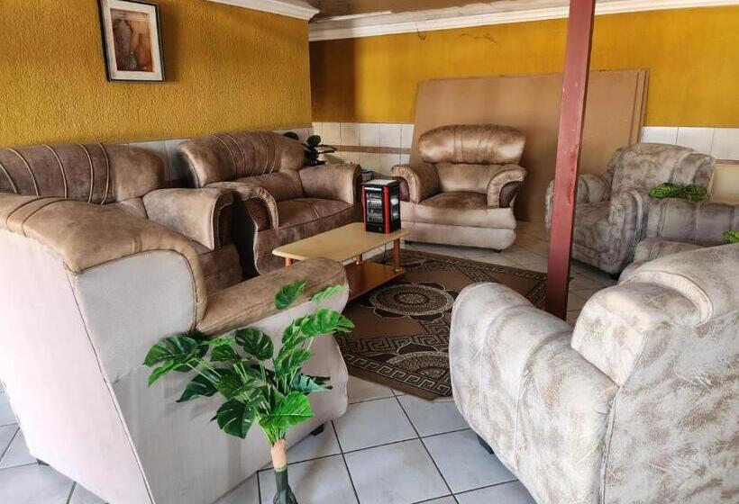 بنسيون Kz Lodge