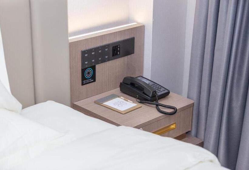 Poltton International Hotel   Huizhou University Of Economics