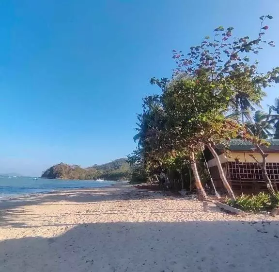ベッドアンドブレックファースト Buluang Native Beach Resort