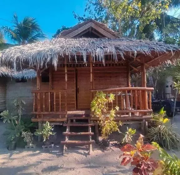 ベッドアンドブレックファースト Buluang Native Beach Resort