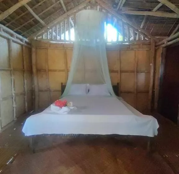 ベッドアンドブレックファースト Buluang Native Beach Resort
