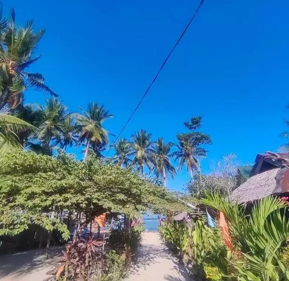 ベッドアンドブレックファースト Buluang Native Beach Resort