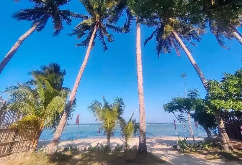 ベッドアンドブレックファースト Buluang Native Beach Resort