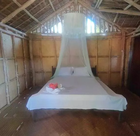 ベッドアンドブレックファースト Buluang Native Beach Resort